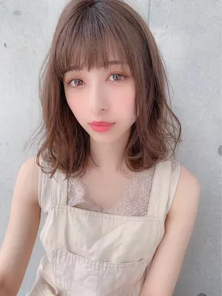 ミディアム カラー ヘアアレンジ 🥞ベージュ系カラー 【すずきりほ】🥞のヘアスタイル