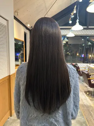 ロング カラー reefur マリナのヘアスタイル