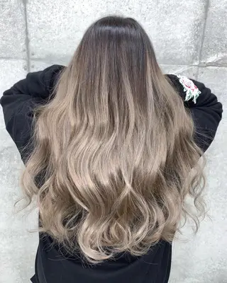 ロング 山田 絵里菜のヘアスタイル