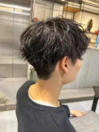 メンズ メンズ清潔感のプロ 💈メンズパーマ藤田のヘアスタイル