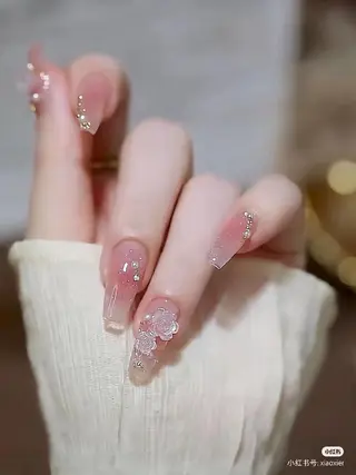 ネイル Theone栄店 伊藤のネイルデザイン