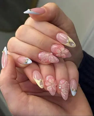 ネイル Luna Nail.Novaのネイルデザイン
