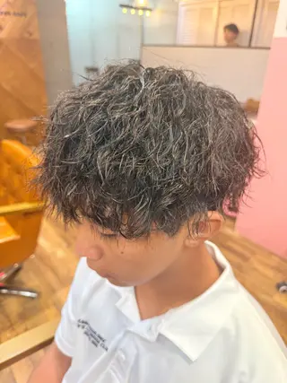 ショート パーマ ヘアアレンジ メンズ 縮毛矯正/ハイトーン /艶髪/北 啓吾のヘアスタイル
