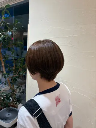 カラー 水野 美依奈のヘアスタイル