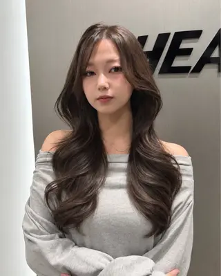 ロング 🫧HIKARU🫧 レイヤー/韓国カラーのヘアスタイル
