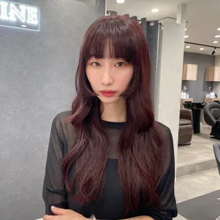 ロング カラー THE2ND 大竹 瞳のヘアスタイル