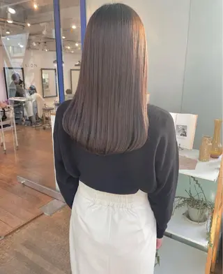 かがやしづ ⭐️カラーモデルのヘアスタイル
