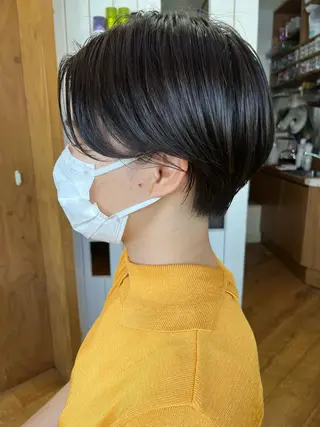 ショート カラー Hareru 豊田 修廣のヘアスタイル