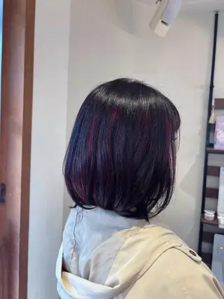 ミディアム 河野 穂香のヘアスタイル