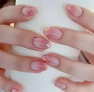 ネイル AURA NAIL 🌟鶴見店のネイルデザイン