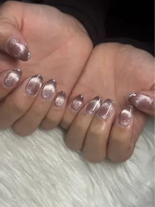 ネイル LAVISH momoneのネイルデザイン