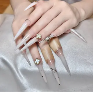 ネイル Queen Nail Salonのネイルデザイン