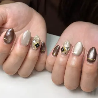 ネイル Legit nail salonのネイルデザイン