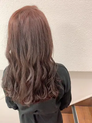 ロング カラー ヘアアレンジ サナ🌱 切りっぱなしボブのヘアスタイル