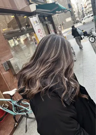 セミロング カラー 指名数No.1 /NAOYAのヘアスタイル