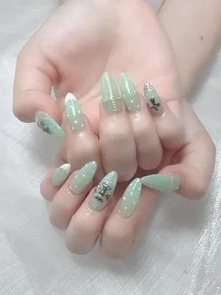 ネイル Hara Nail 【持ち込みOK】のネイルデザイン
