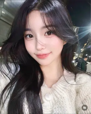 ロング カラー パーマ ヘアアレンジ メンズ キッズ 上品＆韓国風 🥀海心🥀のヘアスタイル