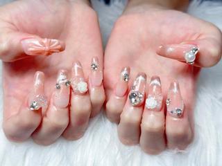 ネイル AURA NAIL 上前津のネイルデザイン