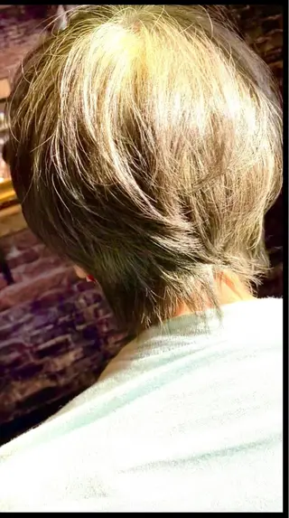 ショート クーペアセック 神田のヘアスタイル