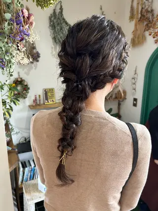 ロング ヘアアレンジ 佐藤 美咲のヘアスタイル