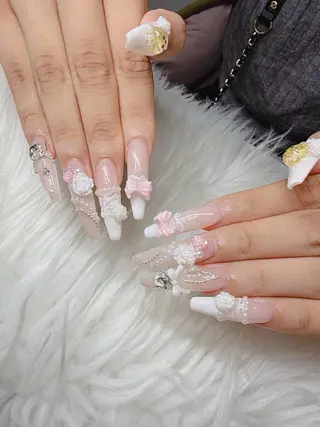 ネイル Lee Nailsのネイルデザイン