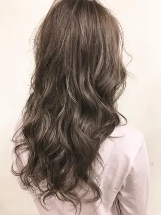 ロング カラー Beach 代表 KENTAのヘアスタイル