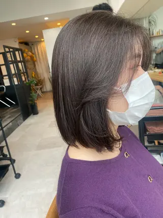 ミディアム カラー 似合う髪型見つけます AYAKAのヘアスタイル