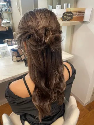 ロング 六本木0分ヘアセット ヘアメイクのヘアスタイル
