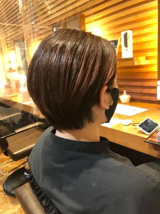 ショート 高山🐬髪質改善 池袋で縮毛矯正のヘアスタイル