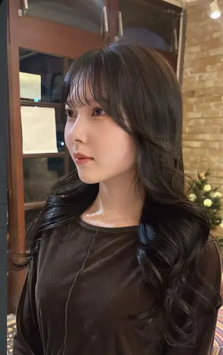 カラー Ly hair / nanoha🤍のヘアスタイル