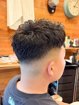ショート パーマ メンズ 三宮メンズカット ヨシイッキのヘアスタイル