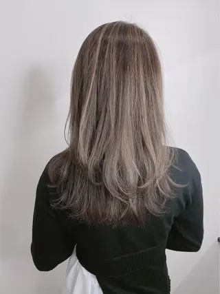 カラー 関東 蓮太のヘアスタイル