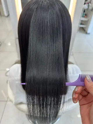 ロング 菅原 愛佳のヘアスタイル