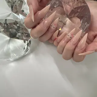 ネイル lavia🖤 ayumiのネイルデザイン