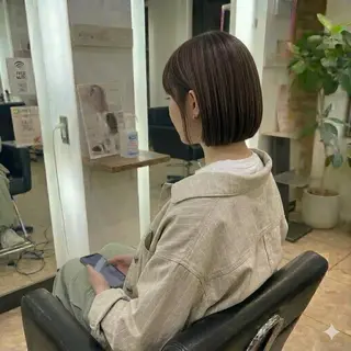 ショート 【朝ラク】伊藤 潤／ボブ・カラーのヘアスタイル