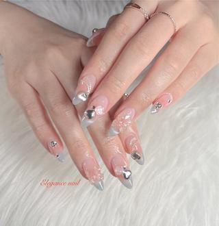 ネイル Elegance Nail本厚木店舗のネイルデザイン