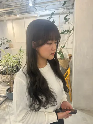 セミロング 新宿/顔周りカット +レイヤー＝しずく♩のヘアスタイル