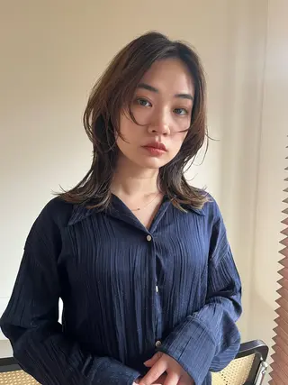ミディアム カラー nishi fuyumiのヘアスタイル