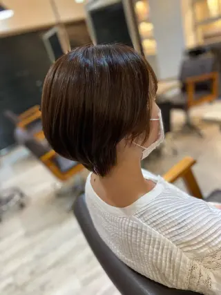 ショート カラー ヨシダ フミノリのヘアスタイル