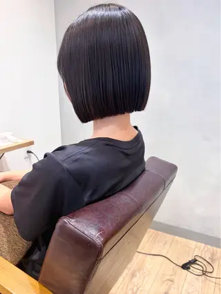 ショート カラー 地毛風ストレート ミニボブ🌷江梨🍎のヘアスタイル