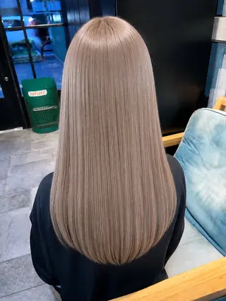 カラー momo /鍛冶屋町のヘアスタイル
