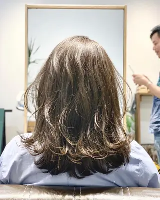 セミロング topstylist 満足度⭐️堀川星哉のヘアスタイル