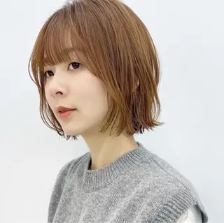 ショート パーマ ヘアアレンジ KONOMI スタイリストのヘアスタイル