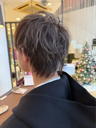 ショート カラー 野首 京佑のヘアスタイル