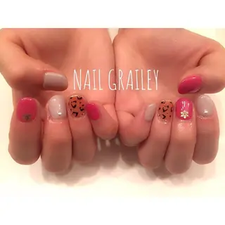 ネイル Grailey nail salonのネイルデザイン