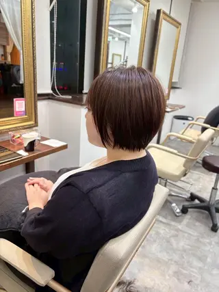 ショート newi saLyu ネウィ サリューのヘアスタイル