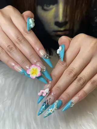 ネイル NiJi Nailsのネイルデザイン