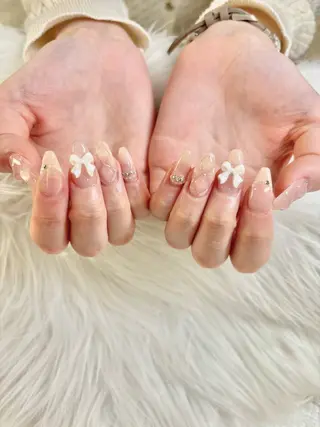 ネイル Bianca 亀有店 IGUCHI🍒のネイルデザイン