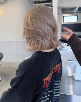 カラー 田村 優希のヘアスタイル