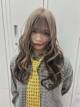 ロング カラー ブリーチカラー/ デザインカラー/栄のヘアスタイル